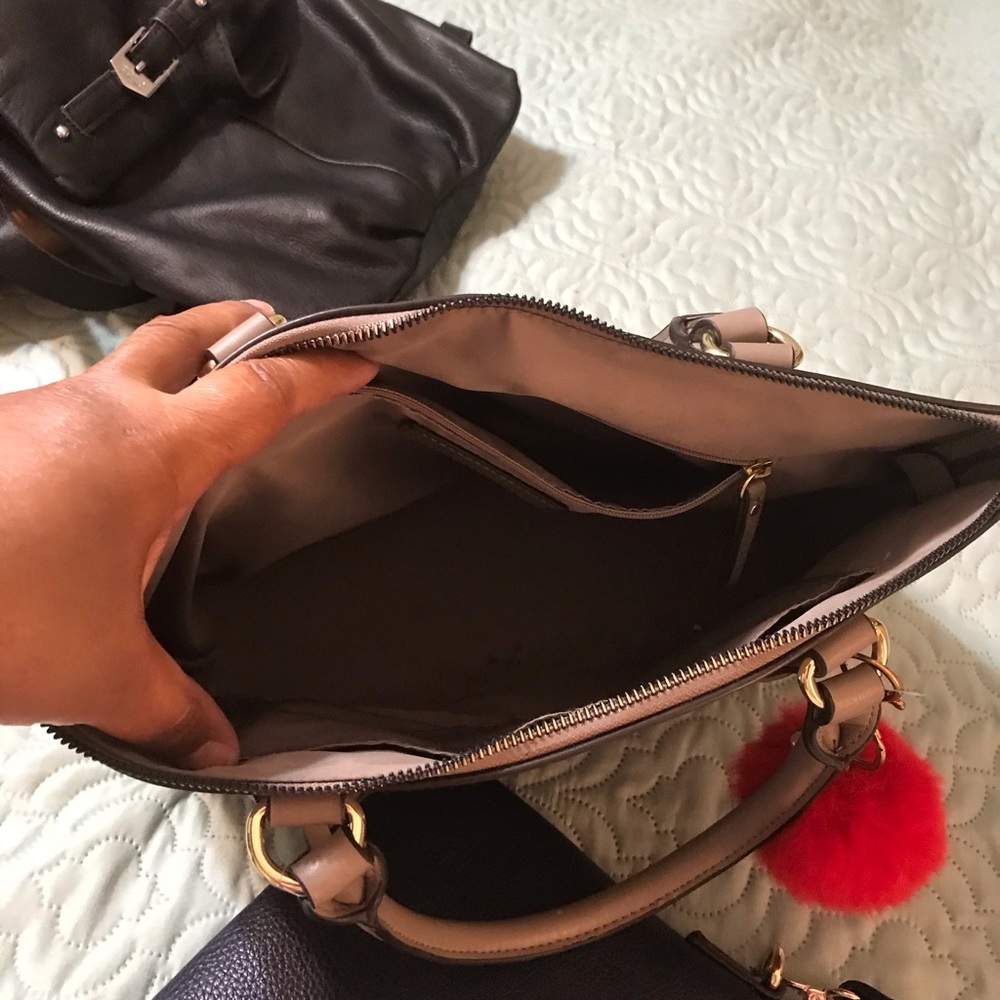 Bag - Picture 2 of 2